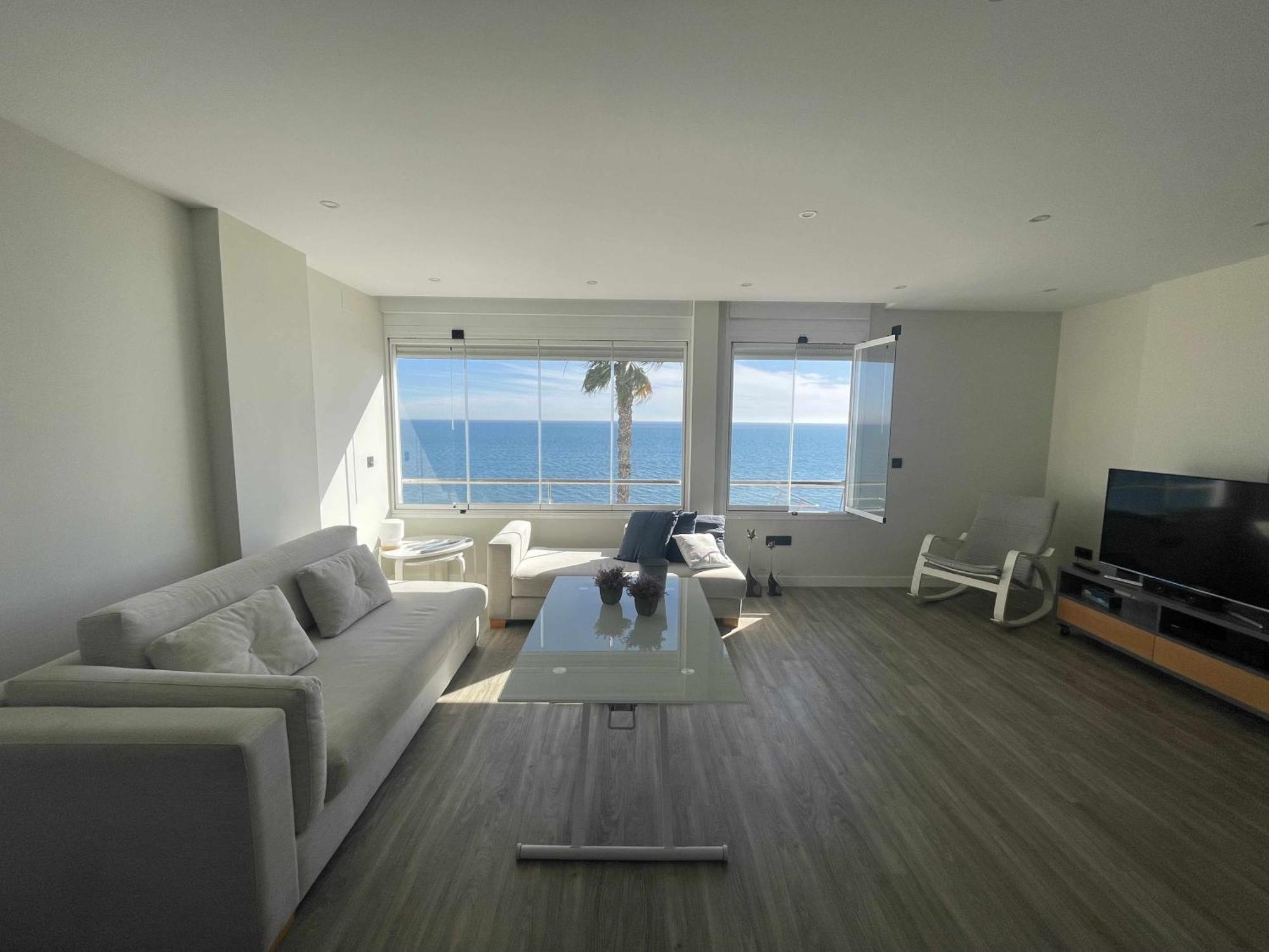 Moderno Piso Mirando Al Mar Daire Torremolinos Dış mekan fotoğraf
