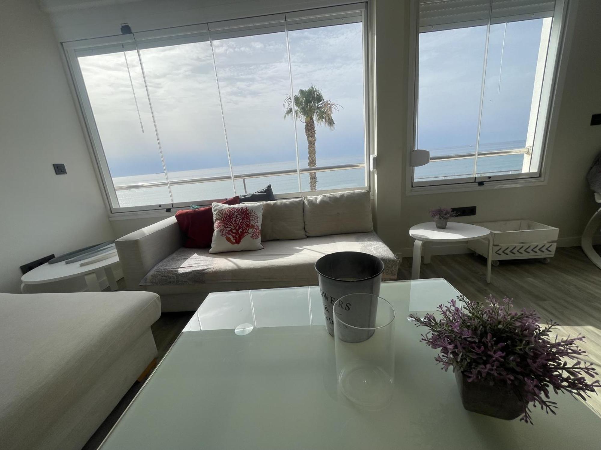 Moderno Piso Mirando Al Mar Daire Torremolinos Dış mekan fotoğraf