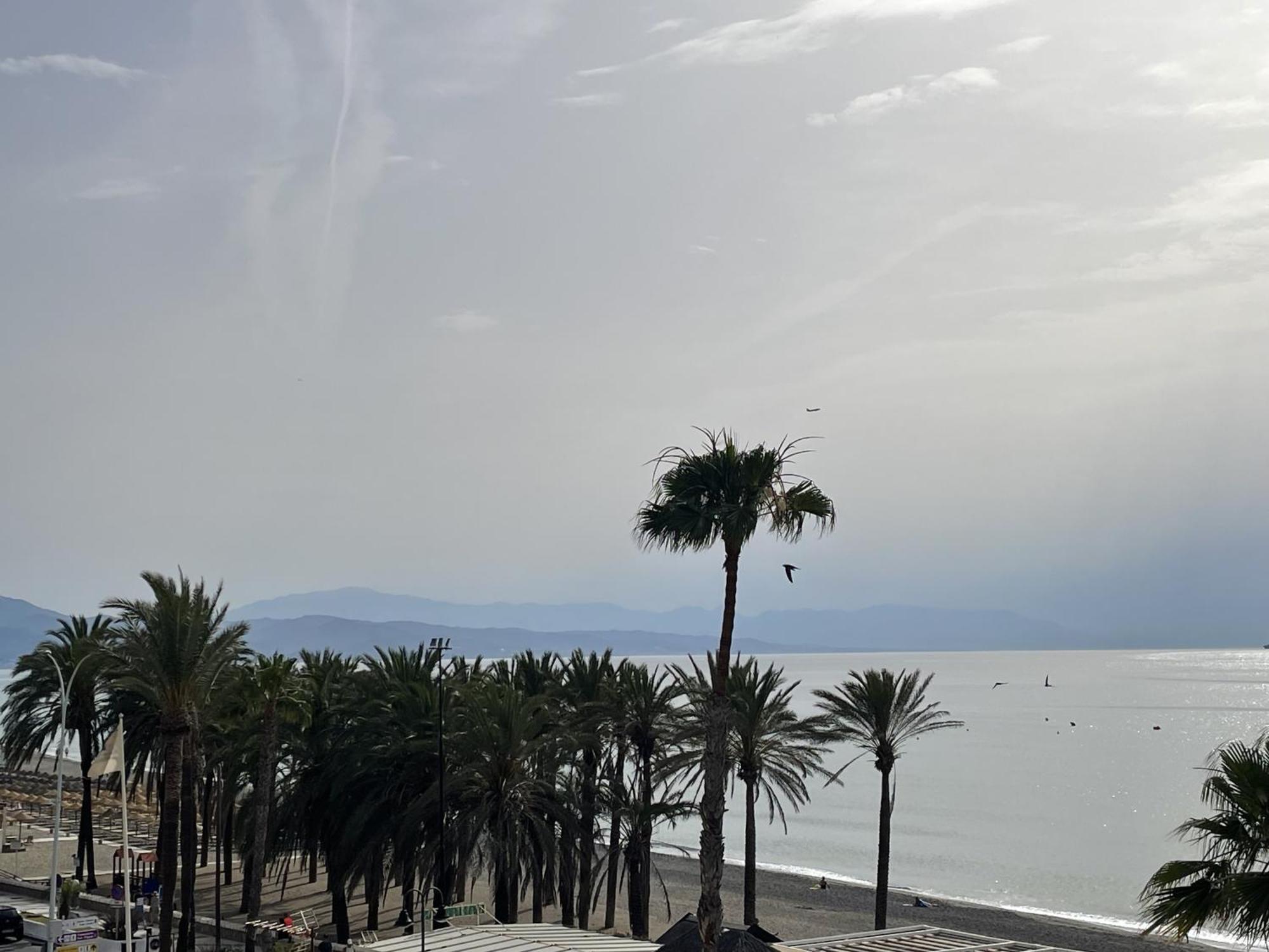 Moderno Piso Mirando Al Mar Daire Torremolinos Dış mekan fotoğraf