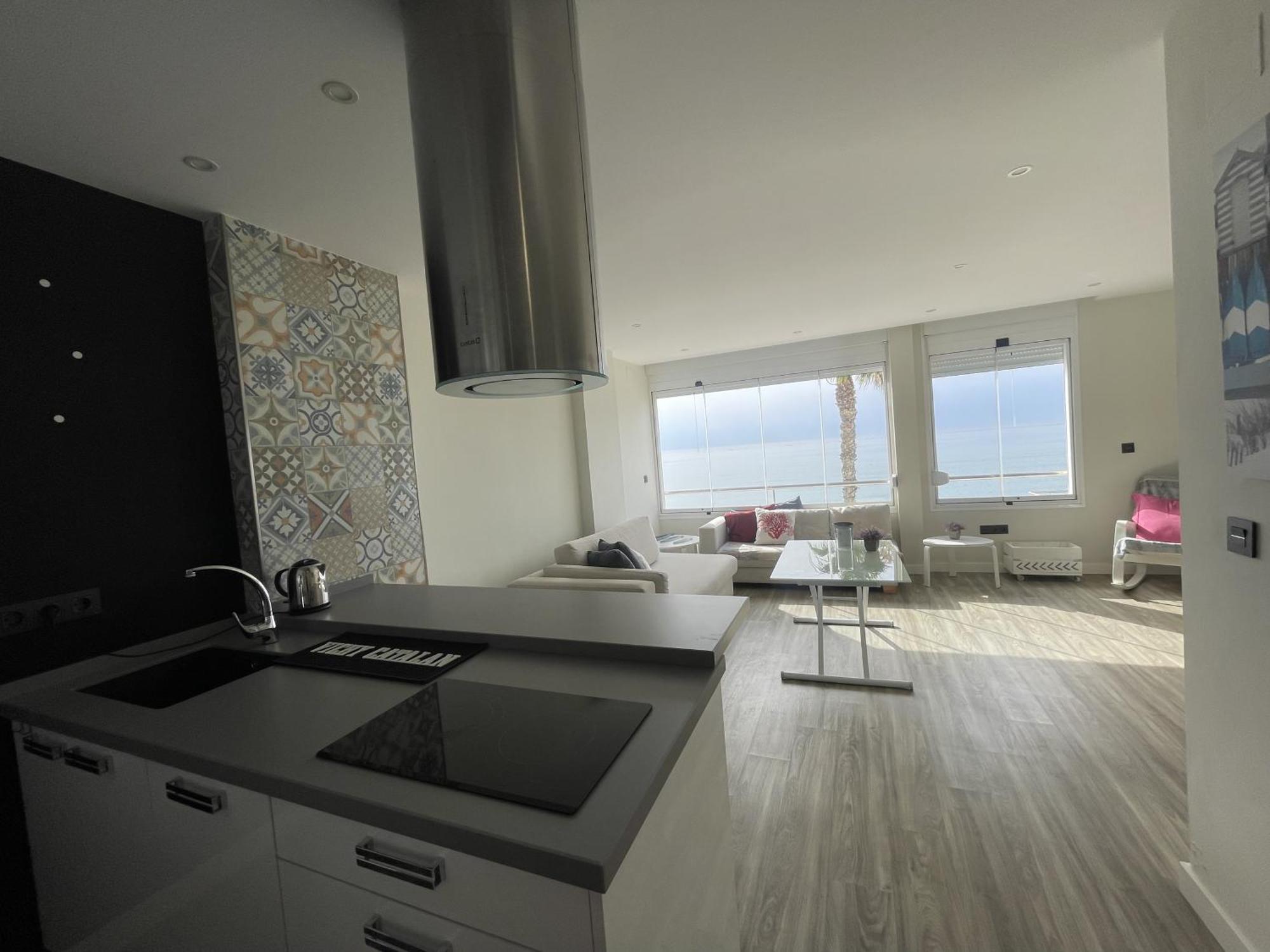 Moderno Piso Mirando Al Mar Daire Torremolinos Dış mekan fotoğraf